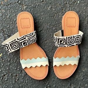 Dolce Vita Womens Flat‎ Sandals Zig Zag Strap Slides Tan Blue Black Size 6